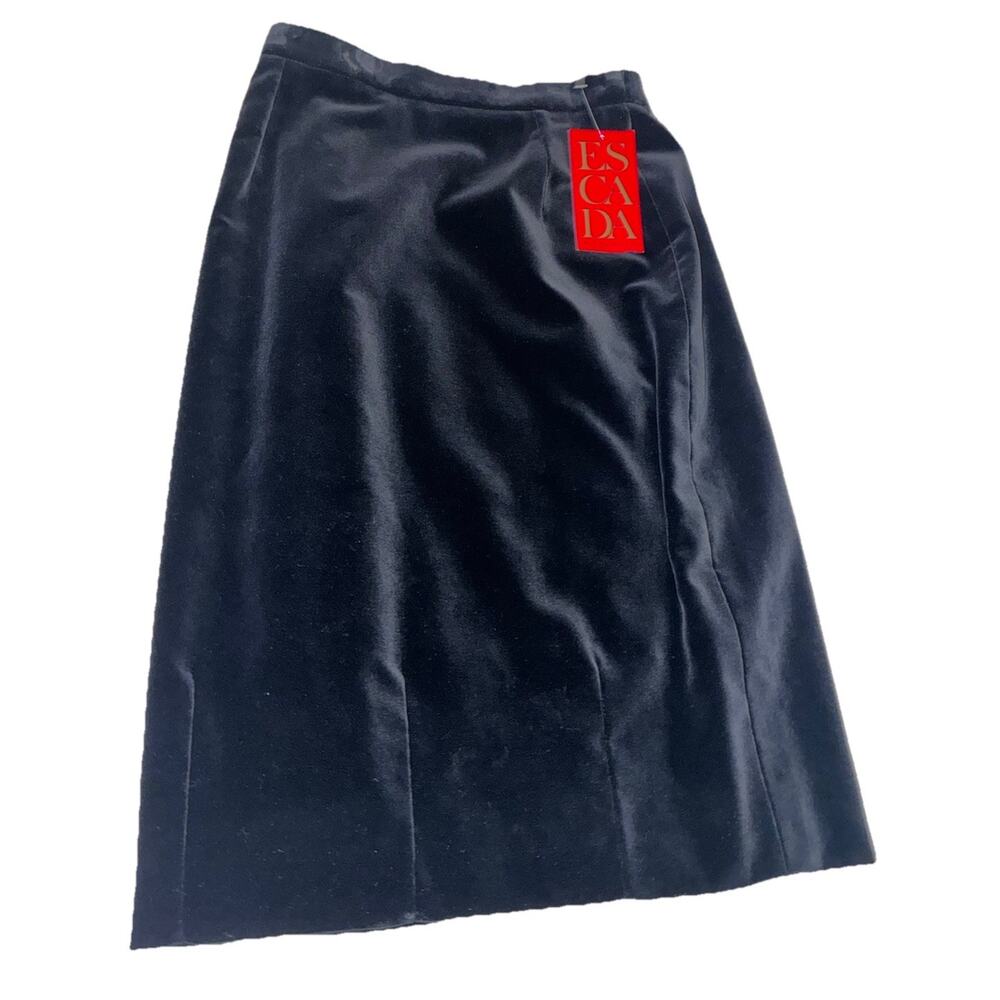 Escada Black Velvet Straight Skirt 34 European XS S Vintage Nordstrom Collection